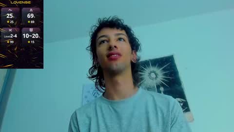 Snapshot of zackcum_ chatting on 03/02/25, 11:18 for you Zack online show from 03/02/25, 11:18