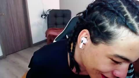 Snapshot of zackss_player chatting on 11/04/25, 08:19 zackss_player online show from 11/04/25, 08:19