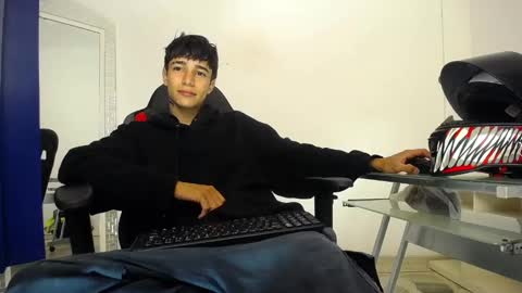 zack online show from 12/19/24, 11:14