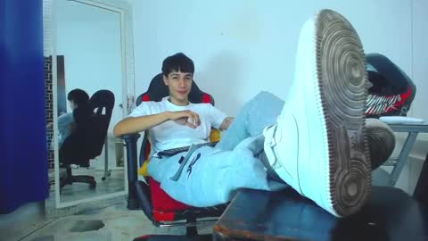 zack online show from 01/09/25, 09:05