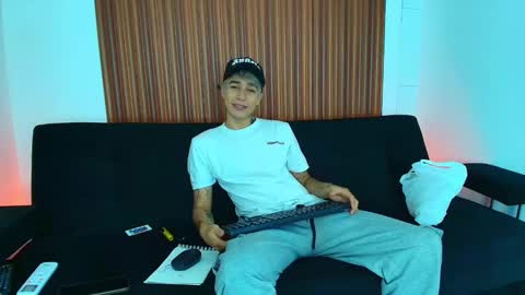 zack online show from 02/25/25, 08:09