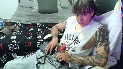 zack online show from 04/15/26, 07:58