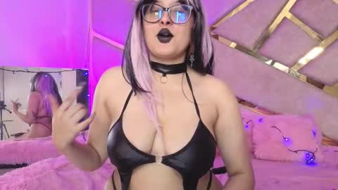 Snapshot of zafire_ chatting on 02/08/26, 04:05 online show from 02/08/26, 04:05