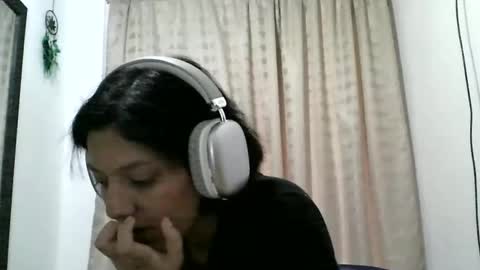 Snapshot of zafiro_rubi chatting on 01/31/26, 07:11 Zafiro online show from 01/31/26, 07:11