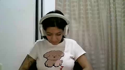 Zafiro online show from 04/30/26, 02:56