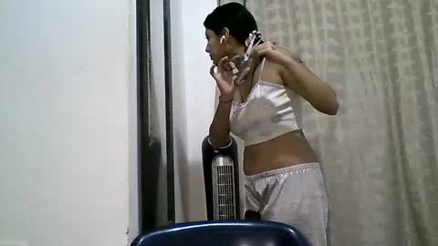 Zafiro online show from 06/23/26, 12:03