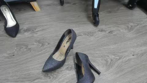 Snapshot of zafiro_winslow chatting on 03/11/25, 07:03 GODDESS ZAFIRO WINSLOW online show from 03/11/25, 07:03