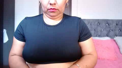 Snapshot of zahi_willx chatting on 01/16/26, 05:06 Zahi ... wants to play with everyone...yessss online show from 01/16/26, 05:06