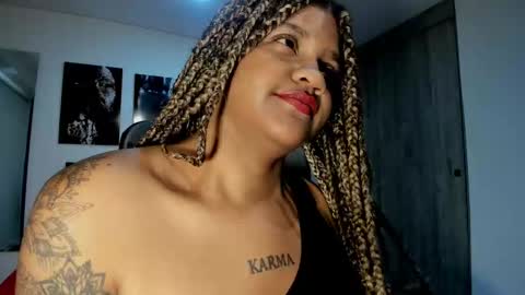 zahra_rose online show from 09/17/25, 06:42