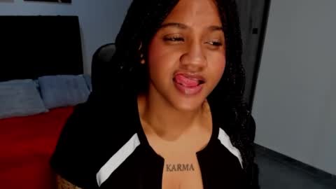 zahra_rose online show from 09/30/25, 08:25