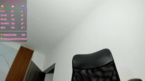 zahra_rose online show from 05/01/26, 12:04