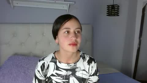 Snapshot of zaida_1 chatting on 10/02/25, 03:08 Zaida online show from 10/02/25, 03:08