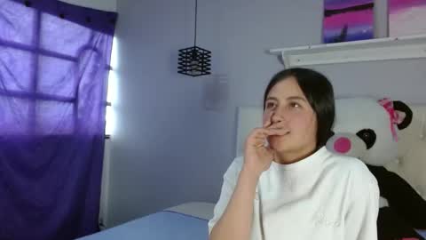 Snapshot of zaida_1 chatting on 11/25/25, 03:23 Zaida online show from 11/25/25, 03:23