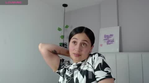 Snapshot of zaida_1 chatting on 02/20/26, 08:53 Zaida online show from 02/20/26, 08:53