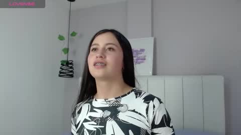 Snapshot of zaida_1 chatting on 02/27/26, 08:20 Zaida online show from 02/27/26, 08:20