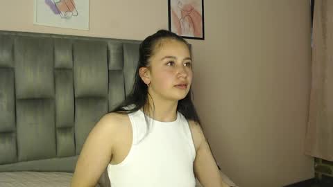 Snapshot of zaida_1 chatting on 05/08/26, 06:57 Zaida online show from 05/08/26, 06:57