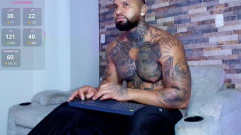 Snapshot of zain_diesel7 chatting on 03/27/26, 09:21 INSTAGRAM yormanfit7 online show from 03/27/26, 09:21