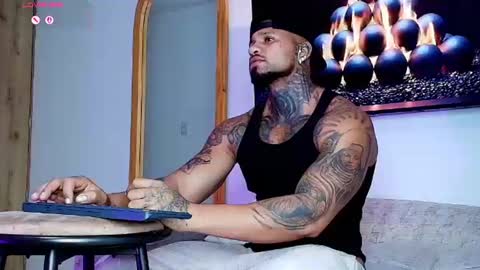 Snapshot of zain_diesel7 chatting on 07/23/26, 09:24 INSTAGRAM yormanfit7 online show from 07/23/26, 09:24