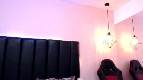 Snapshot of zaira_angel chatting on 09/26/25, 05:22 Zaira Angel online show from 09/26/25, 05:22