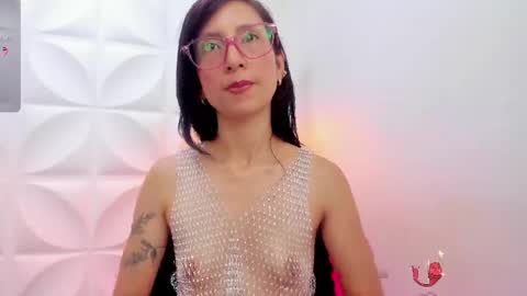 Snapshot of zaira_sweet4 chatting on 04/26/26, 03:53 zaira_sweet4 online show from 04/26/26, 03:53