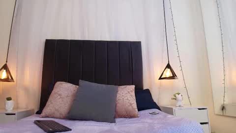 Snapshot of zairaaa_ chatting on 11/29/25, 04:26 zairaaa_ online show from 11/29/25, 04:26