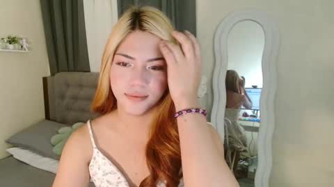 Snapshot of zairaaaaa chatting on 03/14/26, 04:34 Zai online show from 03/14/26, 04:34