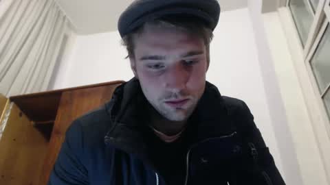 Snapshot of zakonezach chatting on 02/01/25, 10:34 zakonezach online show from 02/01/25, 10:34