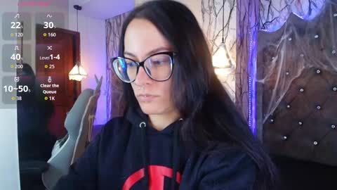 Snapshot of zami_escobar_of chatting on 10/12/25, 06:40 online show from 10/12/25, 06:40