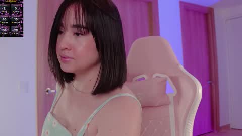 Snapshot of zamilav chatting on 02/15/26, 10:25 zamila online show from 02/15/26, 10:25