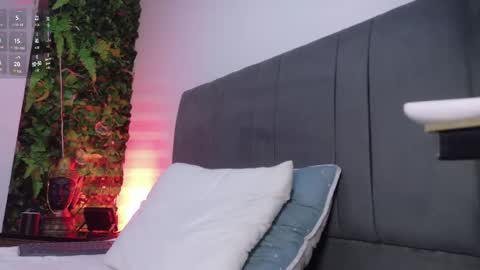 Snapshot of zamirscott chatting on 03/24/26, 12:32 Zamir online show from 03/24/26, 12:32