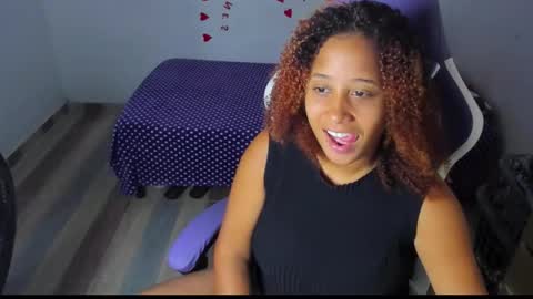 Snapshot of zandra_kiman chatting on 02/24/26, 04:21 Zandra online show from 02/24/26, 04:21