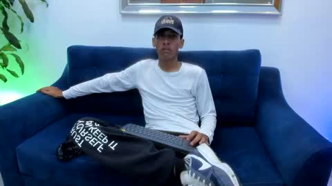 Snapshot of zane_belville chatting on 05/06/26, 11:04 Zane Belville online show from 05/06/26, 11:04