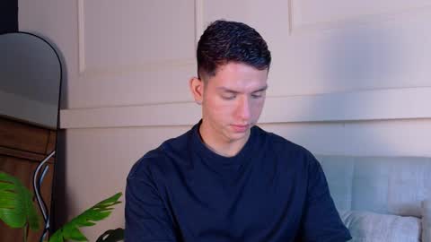 Snapshot of zanedawson chatting on 02/05/26, 11:42 Zane Dawson online show from 02/05/26, 11:42