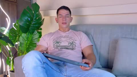 Snapshot of zanedawson chatting on 02/24/26, 08:29 Zane Dawson online show from 02/24/26, 08:29