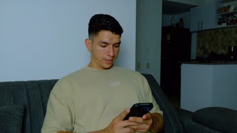 Snapshot of zanedawson_ chatting on 06/22/26, 01:07 Zane Dawson online show from 06/22/26, 01:07