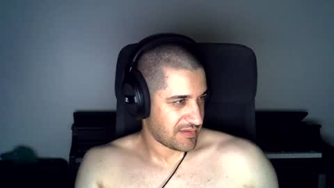 zaneygee1995 online show from 08/04/26, 03:25