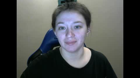 Snapshot of zara_golden chatting on 01/16/25, 10:53 chaturcum online show from 01/16/25, 10:53