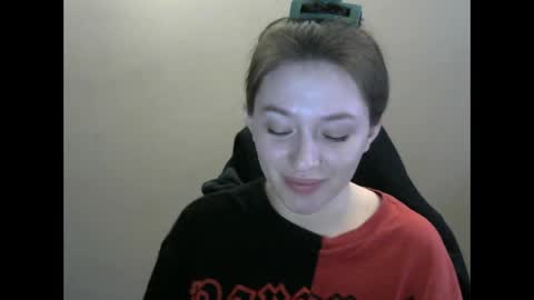 Snapshot of zara_golden chatting on 01/19/25, 08:39 chaturcum online show from 01/19/25, 08:39