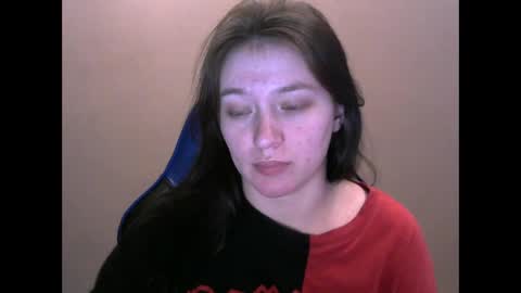 Snapshot of zara_golden chatting on 01/23/25, 10:11 chaturcum online show from 01/23/25, 10:11