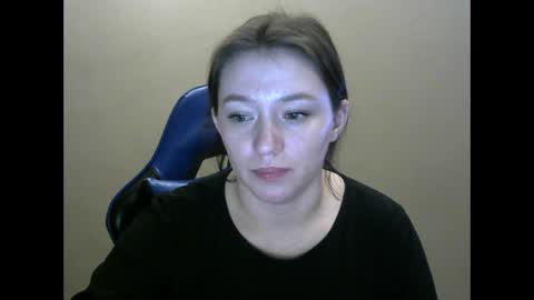 Snapshot of zara_golden chatting on 01/25/25, 02:14 chaturcum online show from 01/25/25, 02:14