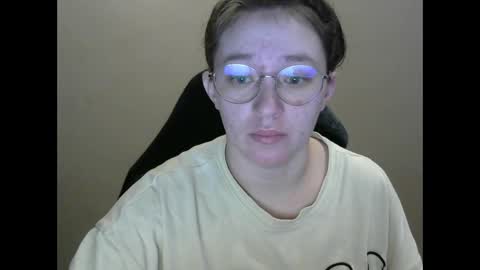 Snapshot of zara_golden chatting on 01/29/25, 03:44 chaturcum online show from 01/29/25, 03:44