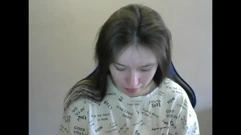 Snapshot of zara_golden chatting on 01/30/25, 06:24 chaturcum online show from 01/30/25, 06:24