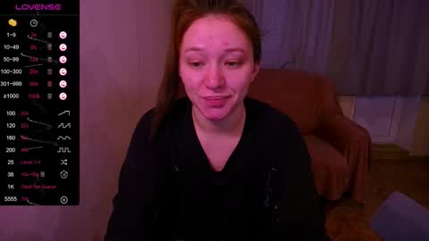 Snapshot of zara_golden chatting on 11/19/25, 03:28 chaturcum online show from 11/19/25, 03:28