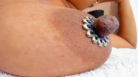 zara lopez online show from 10/26/25, 11:49