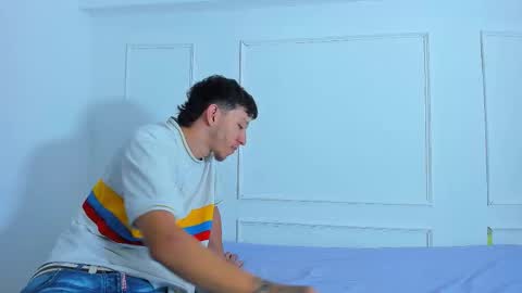 Snapshot of zara_n_kai chatting on 09/30/25, 07:19 zara_n_kai online show from 09/30/25, 07:19