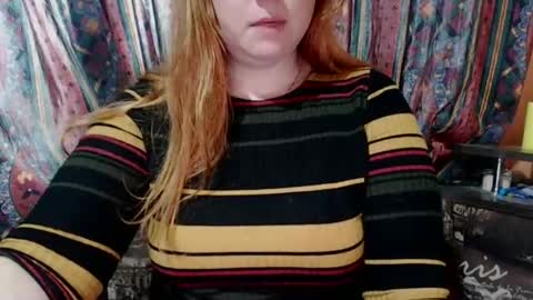 Kate. if im not here im here foxy red333 online show from 01/24/25, 10:43