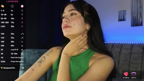 zaradames_ online show from 10/21/25, 03:18