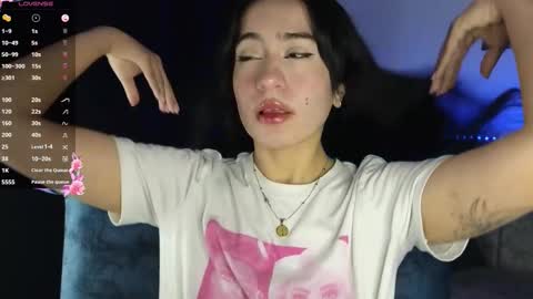 zaradames_ online show from 11/23/25, 03:28