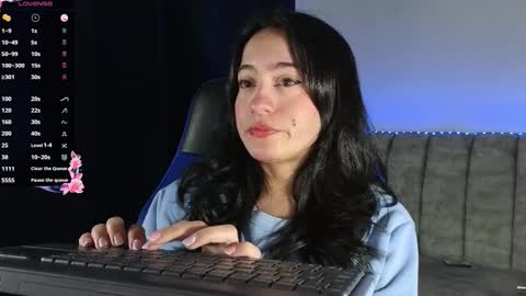 Snapshot of zaradames_ chatting on 03/27/26, 02:06 zaradames_ online show from 03/27/26, 02:06
