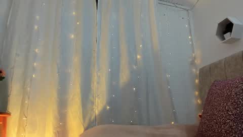 Zara . online show from 02/25/25, 12:24